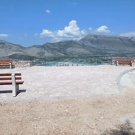 La Hacienda Dd 4*
